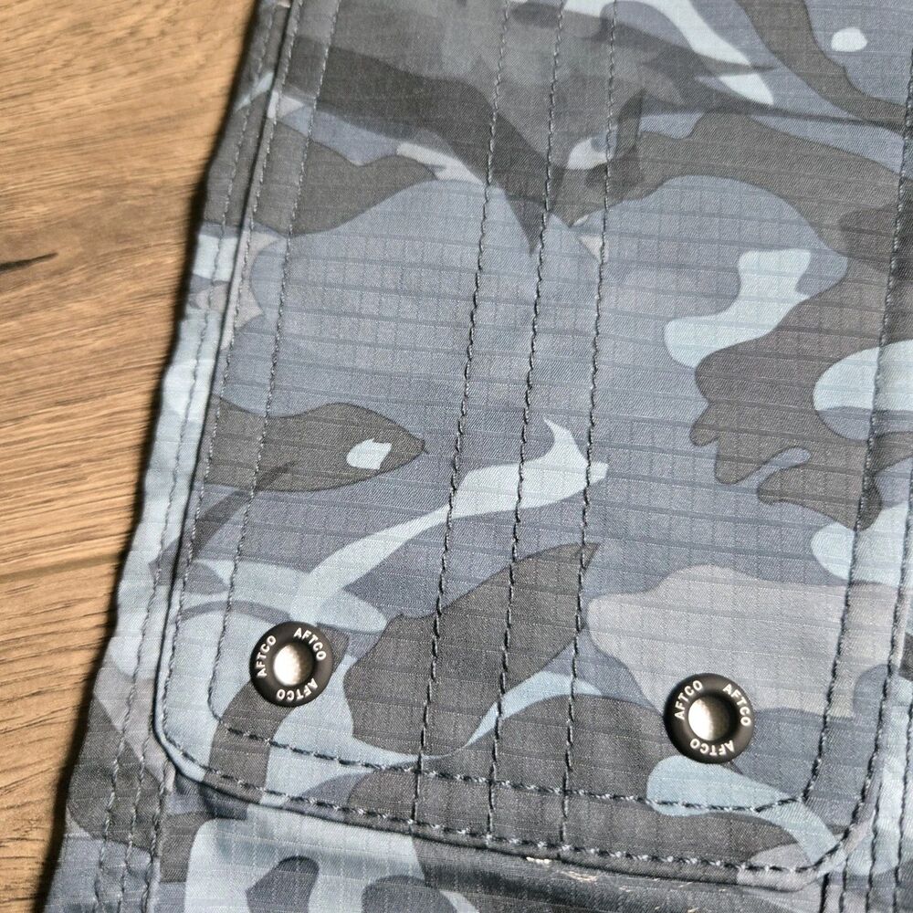 AFTCO Fishing Shorts Men's 32 Blue Camo Ripstop Utility Cargo Outdoor Shorts - Picture 4 of 15